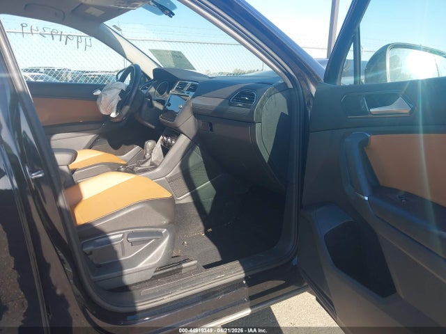 Aukcja sprzedaży 2018 Volkswagen Tiguan 2.0t Se/2.0t Sel, vin: 3VV2B7AX3JM037163, numer aukcji: 44919349