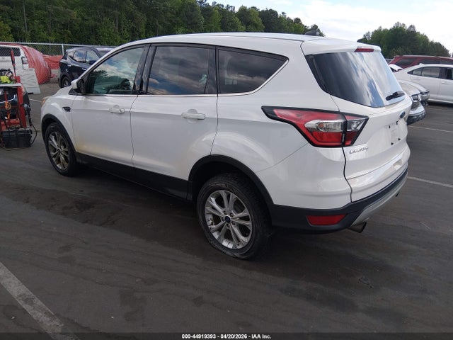 Auction sale of the 2017 Ford Escape Se, vin: 1FMCU0GD0HUE39953, lot number: 44919393