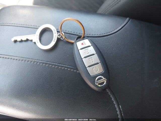 Продаж на аукціоні авто 2017 Nissan Rogue S/sl/sv, vin: 5N1AT2MV6HC750201, номер лоту: 44919434