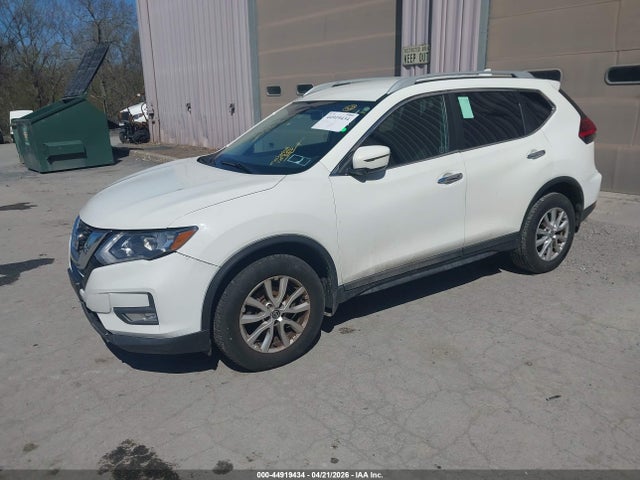 44919434 :رقم المزاد ، 5N1AT2MV6HC750201 vin ، 2017 Nissan Rogue S/sl/sv مزاد بيع