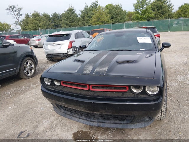 Продажа на аукционе авто 2017 Dodge Challenger Sxt, vin: 2C3CDZAG7HH573393, номер лота: 44919475