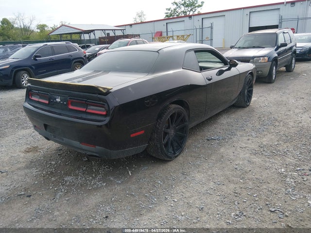 Продажа на аукционе авто 2017 Dodge Challenger Sxt, vin: 2C3CDZAG7HH573393, номер лота: 44919475