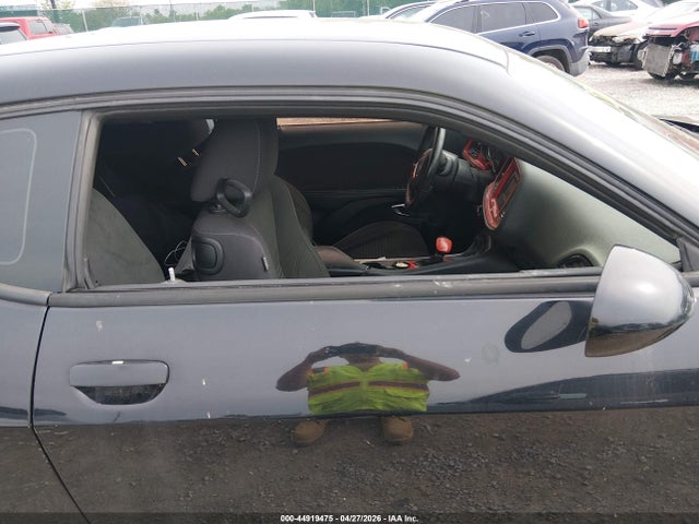 Продажа на аукционе авто 2017 Dodge Challenger Sxt, vin: 2C3CDZAG7HH573393, номер лота: 44919475