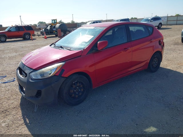 KMHCT5AE6GU259702 Hyundai ACCENT SE