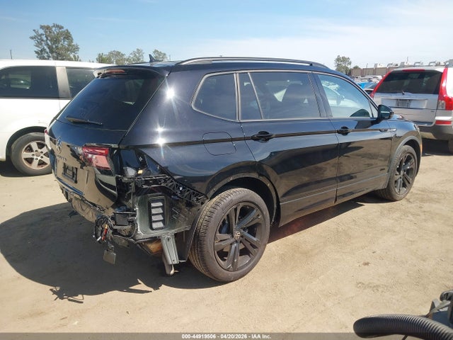 3VVCB7AX3RM194109 Volkswagen Tiguan 2.0t Se R-line Black