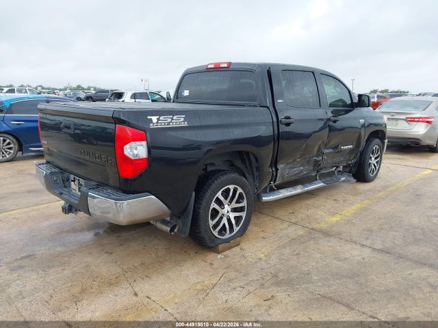 5TFDW5F17HX583909 Toyota Tundra Sr5 5.7l V8