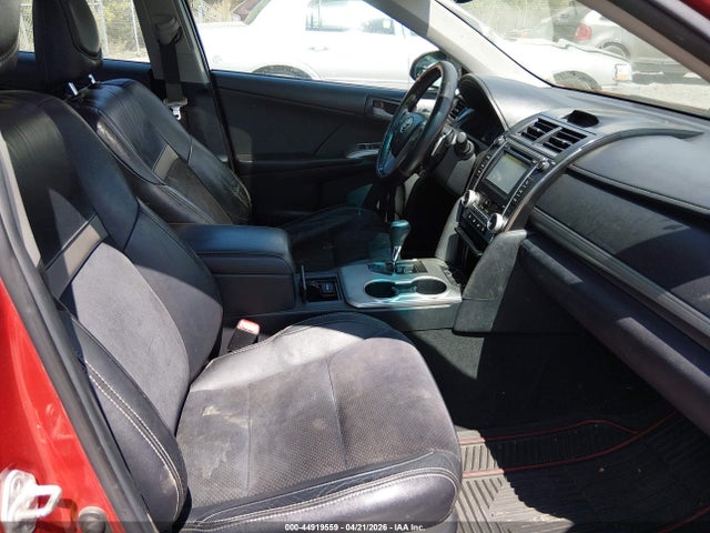 2012 Toyota Camry Se V6 მანქანა იყიდება აუქციონზე, vin: 4T1BK1FK8CU514947, აუქციონის ნომერი: 44919559