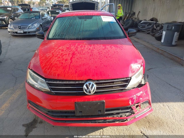 3VW2K7AJ4FM297442 Volkswagen Jetta 2.0l S