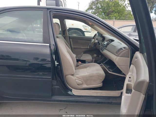 Продаж на аукціоні авто 2002 Toyota Camry Le, vin: JTDBE32K020112858, номер лоту: 44919648