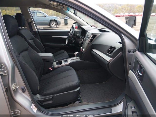 Продажа на аукционе авто 2011 Subaru Outback 2.5i Premium, vin: 4S4BRBCC5B3444066, номер лота: 44919654
