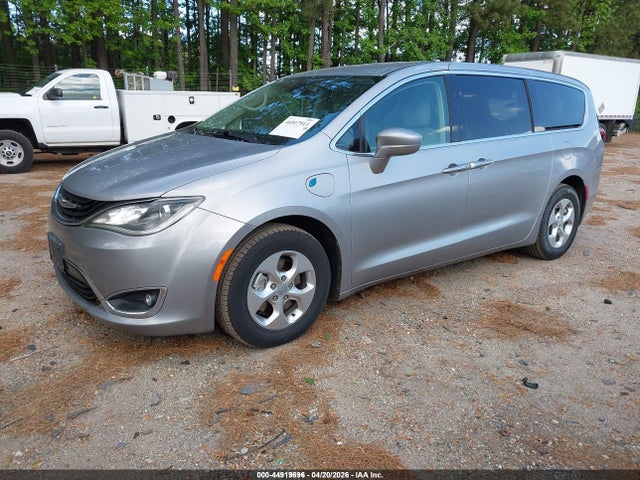 44919696 :رقم المزاد ، 2C4RC1H71HR797480 vin ، 2017 Chrysler Pacifica Hybrid Touring Plus مزاد بيع