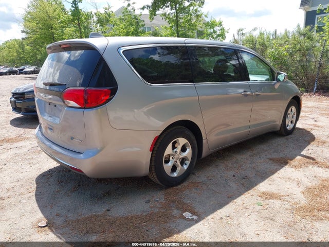 44919696 :رقم المزاد ، 2C4RC1H71HR797480 vin ، 2017 Chrysler Pacifica Hybrid Touring Plus مزاد بيع