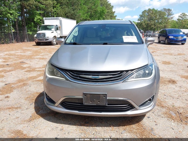 44919696 :رقم المزاد ، 2C4RC1H71HR797480 vin ، 2017 Chrysler Pacifica Hybrid Touring Plus مزاد بيع