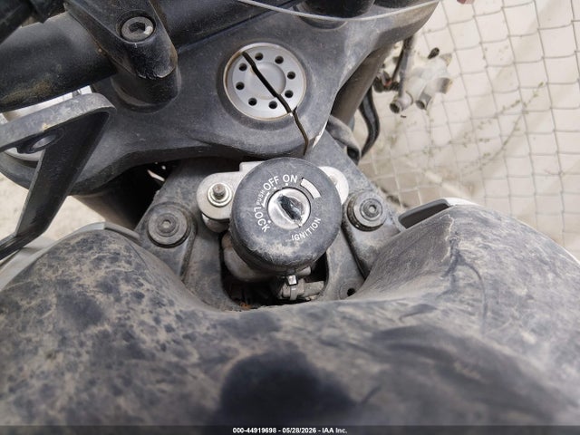 Ducati Monster 2024 ZDMMAMDT9RB009649 Image 16