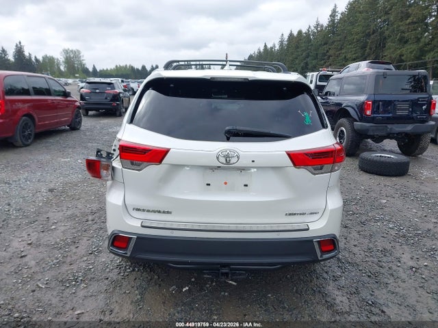 Toyota Highlander Limited Platinum 2017 5TDDZRFH1HS436955 Image 17