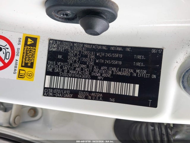 Toyota Highlander Limited Platinum 2017 5TDDZRFH1HS436955 Image 9
