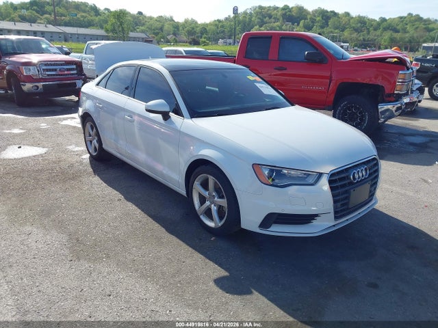 Продаж на аукціоні авто 2016 Audi A3 1.8t Premium, vin: WAUA7GFF0G1051164, номер лоту: 44919816