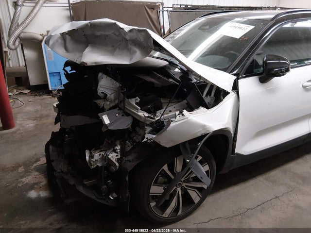YV4ED3UR6M2548273 Volvo Xc40 Recharge Pure Electric P8