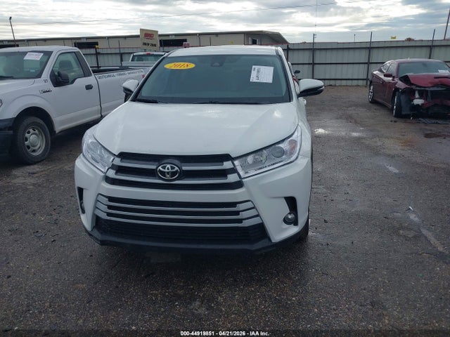 2018 TOYOTA HIGHLANDER 5TDZZRFH7JS276334 Photo 5