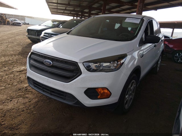 Ford ESCAPE S 2018 1FMCU0F70JUB52968 Image 2