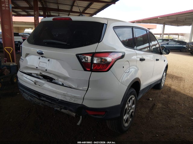 Ford ESCAPE S 2018 1FMCU0F70JUB52968 Image 4