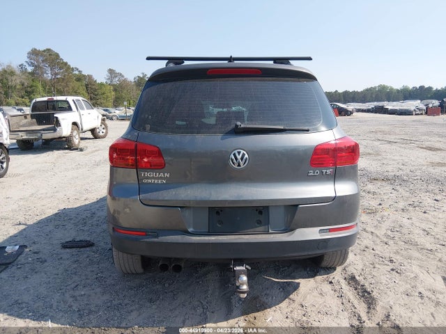 2015 Volkswagen Tiguan S მანქანა იყიდება აუქციონზე, vin: WVGAV7AXXFW611052, აუქციონის ნომერი: 44919900