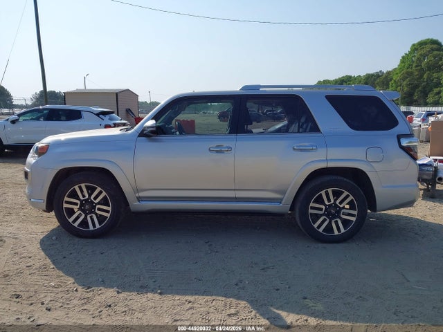 2018 Toyota 4runner Limited მანქანა იყიდება აუქციონზე, vin: JTEZU5JR6J5188254, აუქციონის ნომერი: 44920032