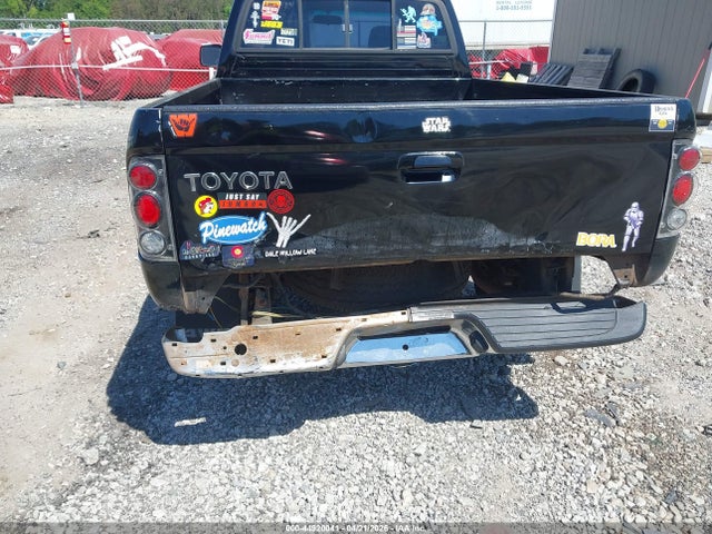 44920041 :رقم المزاد ، 5TEWN72N21Z726232 vin ، 2001 Toyota Tacoma Base V6 مزاد بيع