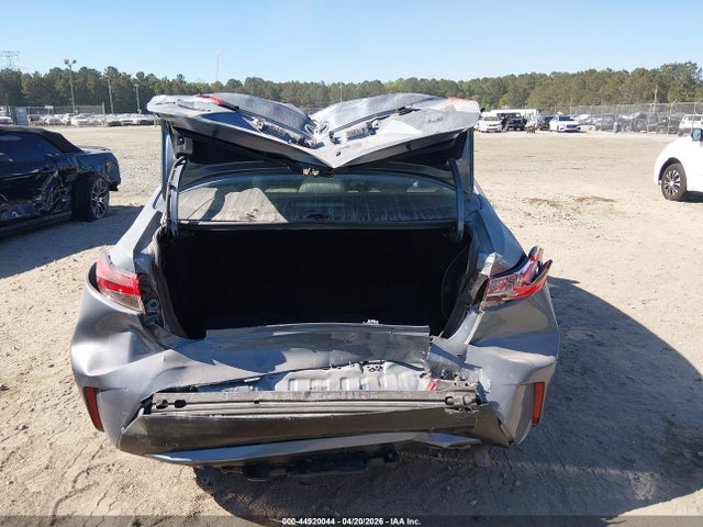 5YFEPMAE1NP347272 Toyota COROLLA LE
