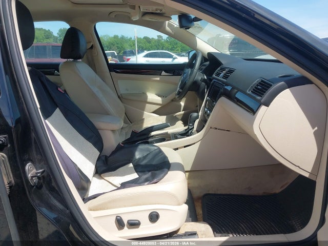 44920053 :رقم المزاد ، 1VWCS7A32EC023016 vin ، 2014 Volkswagen Passat 1.8t Sel Premium مزاد بيع