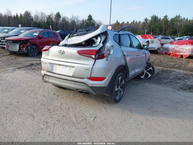 Hyundai Tucson Value 2017 KM8J3CA25HU570038 Image 4