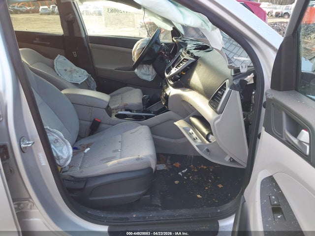 44920083 :رقم المزاد ، KM8J3CA25HU570038 vin ، 2017 Hyundai Tucson Value مزاد بيع