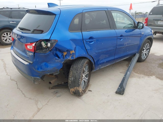 JA4AP3AU7HZ027295 Mitsubishi Outlander Sport 2.0 Es