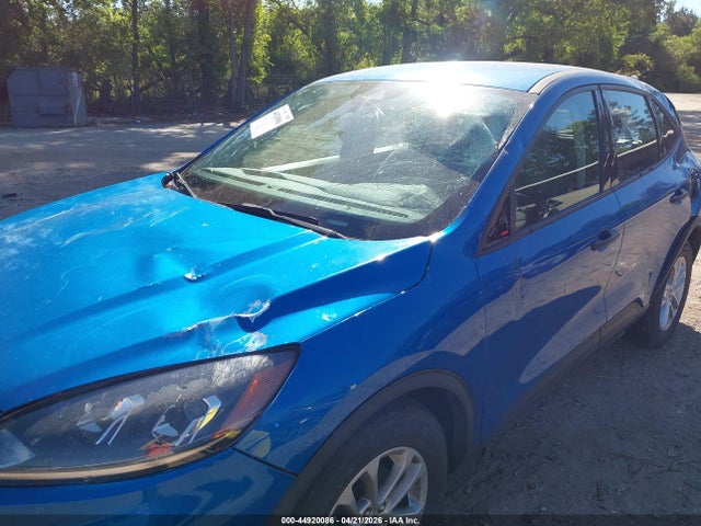 1FMCU0F60MUB01305 Ford ESCAPE S