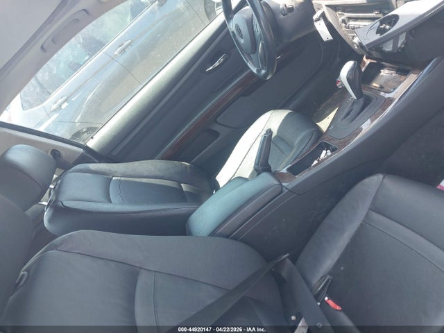 2011 Bmw 328i მანქანა იყიდება აუქციონზე, vin: WBAKE5C53BE429912, აუქციონის ნომერი: 44920147