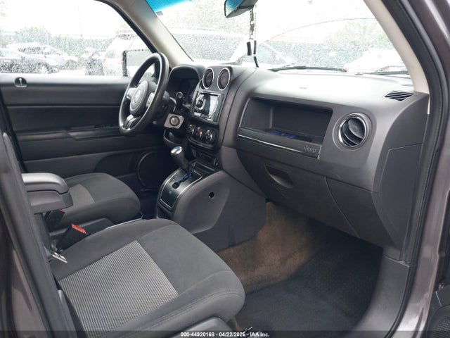 1C4NJRBB2HD144837 Jeep Patriot Sport 4x4