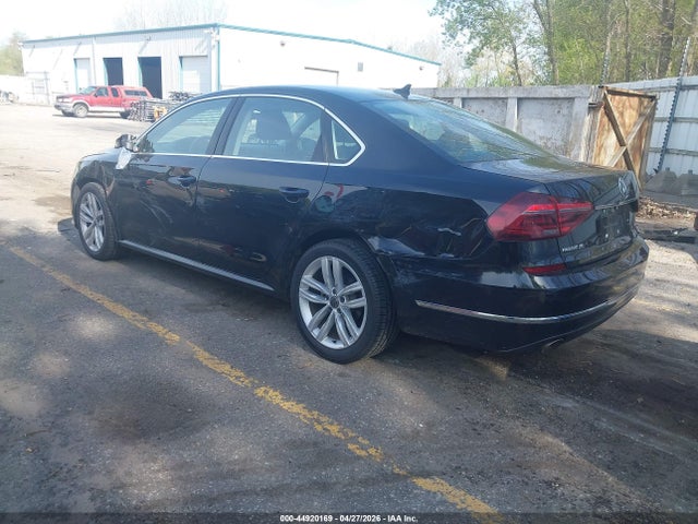44920169 :رقم المزاد ، 1VWBA7A32JC029262 vin ، 2018 Volkswagen Passat 2.0t Se مزاد بيع