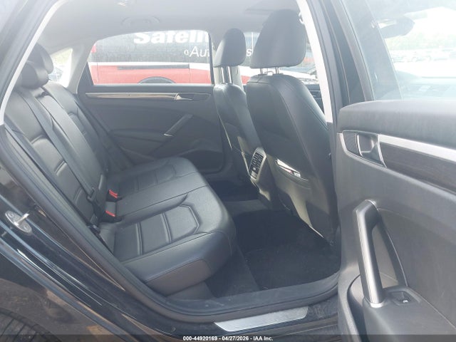 44920169 :رقم المزاد ، 1VWBA7A32JC029262 vin ، 2018 Volkswagen Passat 2.0t Se مزاد بيع