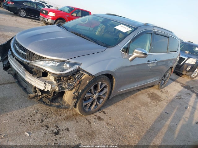 Продаж на аукціоні авто 2017 Chrysler Pacifica Limited, vin: 2C4RC1GG3HR751652, номер лоту: 44920232