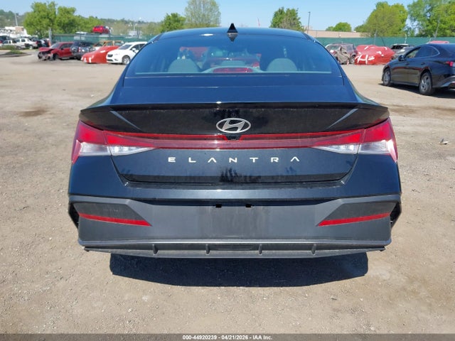 2025 Hyundai Elantra Sel Sport მანქანა იყიდება აუქციონზე, vin: KMHLM4DG6SU051882, აუქციონის ნომერი: 44920239