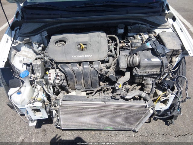 Hyundai ELANTRA SE 2017 5NPD84LF5HH024911 Image 10