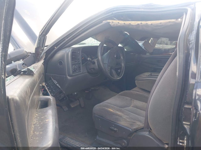 Продажа на аукционе авто 2005 Chevrolet Silverado 2500hd Ls, vin: 1GCHK23205F850883, номер лота: 44920328