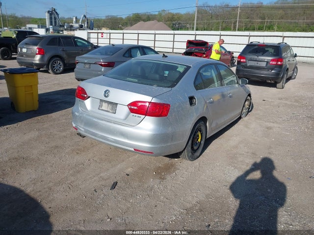 44920333 :رقم المزاد ، 3VWDP7AJ8DM355589 vin ، 2013 Volkswagen Jetta Se مزاد بيع
