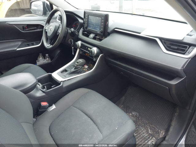 2022 Toyota Rav4 Le მანქანა იყიდება აუქციონზე, vin: 2T3F1RFV0NW293528, აუქციონის ნომერი: 44920353