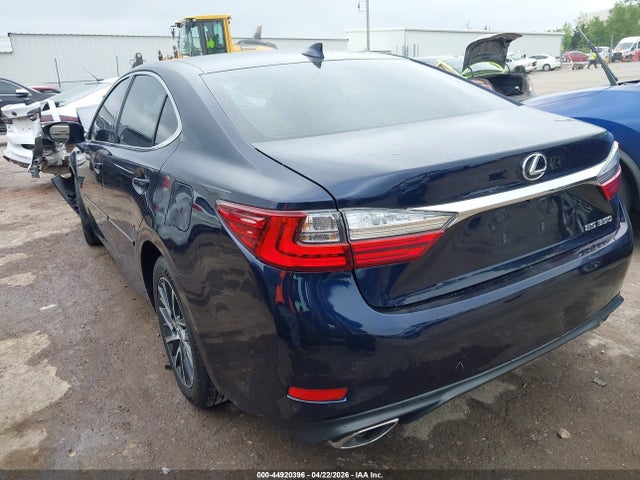 2017 Lexus Es 350 მანქანა იყიდება აუქციონზე, vin: 58ABK1GG9HU076224, აუქციონის ნომერი: 44920396