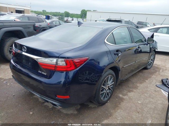 2017 Lexus Es 350 მანქანა იყიდება აუქციონზე, vin: 58ABK1GG9HU076224, აუქციონის ნომერი: 44920396