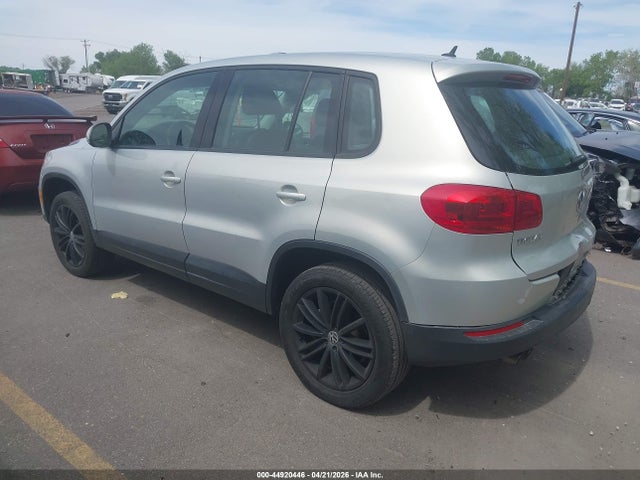 Продаж на аукціоні авто 2014 Volkswagen Tiguan S, vin: WVGAV3AX0EW548941, номер лоту: 44920446