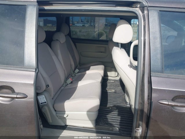 Продажа на аукционе авто 2016 Kia Sedona Lx, vin: KNDMB5C10G6185798, номер лота: 44920448
