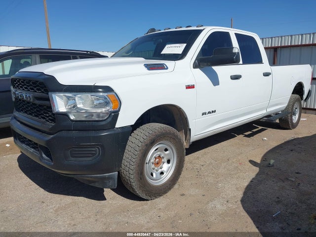 44920447 :رقم المزاد ، 3C6UR5HJ9LG266528 vin ، 2020 Ram 2500 Tradesman  4x4 8' Box مزاد بيع