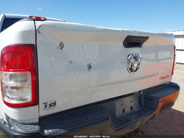 44920447 :رقم المزاد ، 3C6UR5HJ9LG266528 vin ، 2020 Ram 2500 Tradesman  4x4 8' Box مزاد بيع